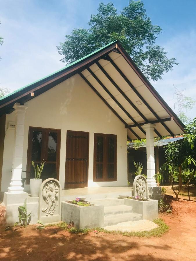 The Wild Culture Hotel Sigiriya Buitenkant foto