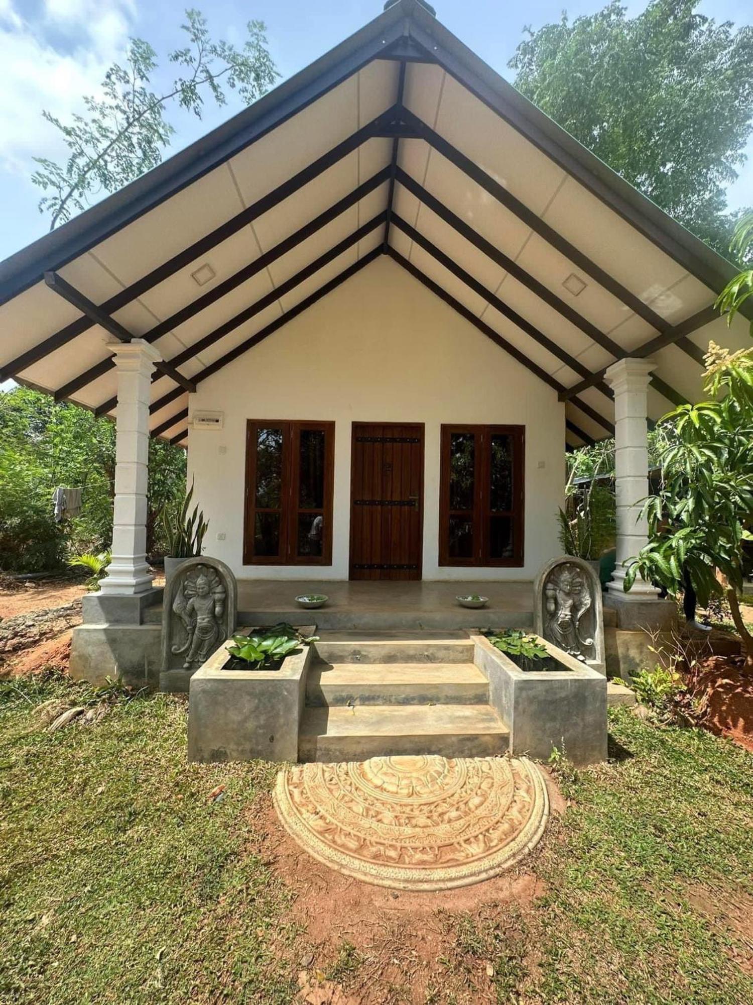 The Wild Culture Hotel Sigiriya Buitenkant foto